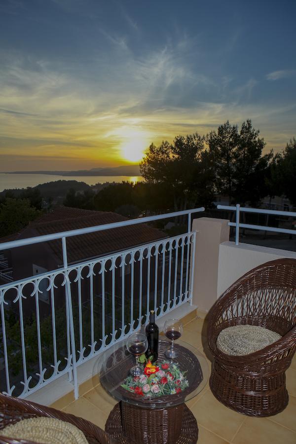 Sunset Paradise Lászi Kültér fotó